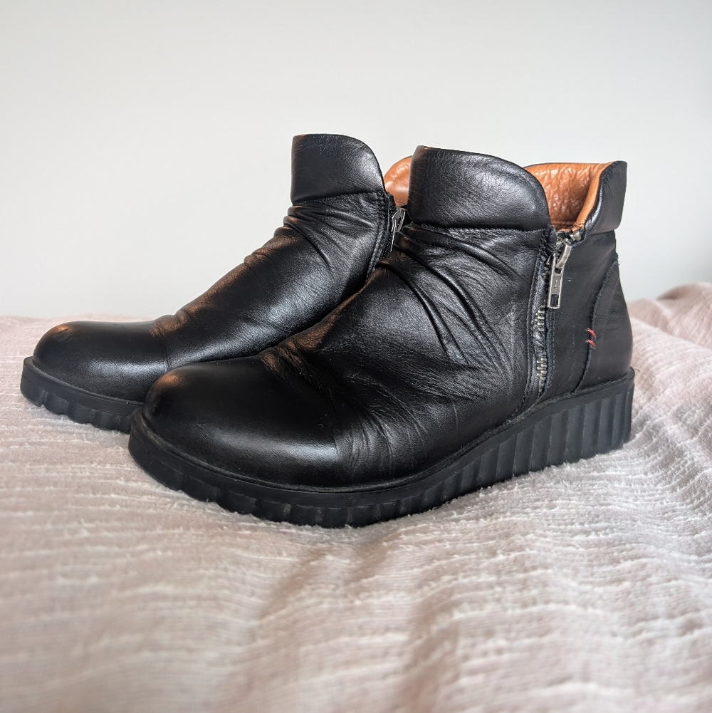 Biza “Eve” Leather Ankle Boots – Size 37 (US 6.5–7) - Picture 2 of 7